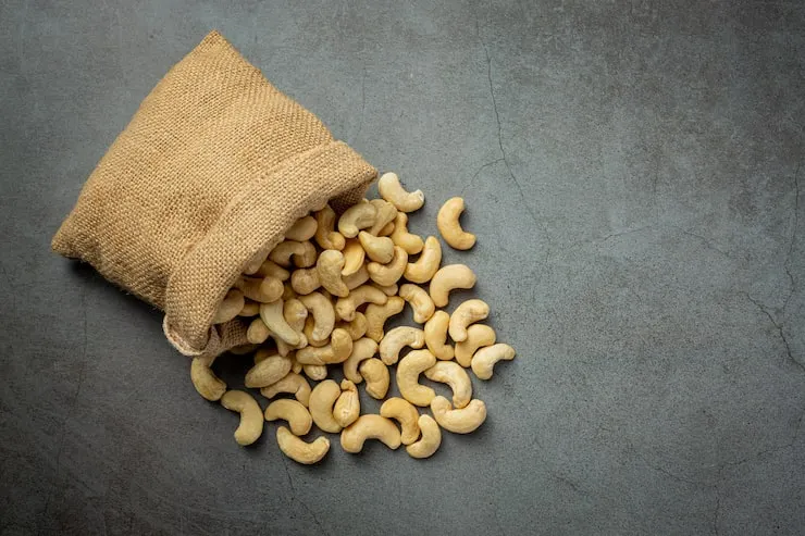 Raw Cashew Nuts